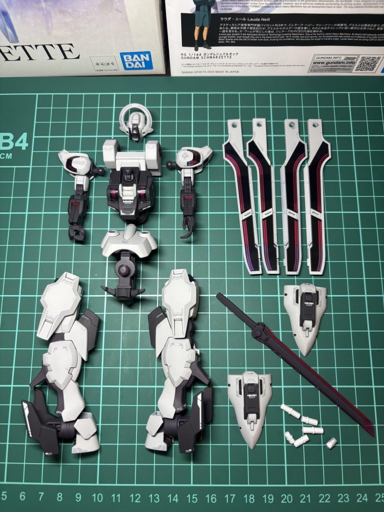 最終組み立て前です。