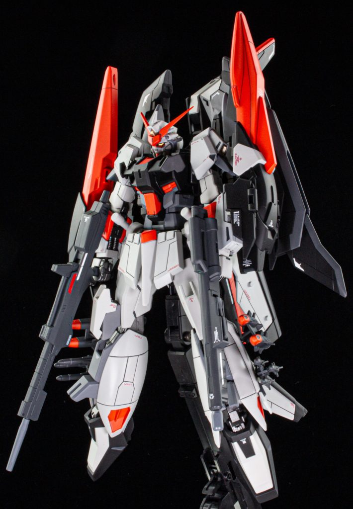 フルアーマーモードVer.ムラサメ改。両手にウエポン、両腕にシールドの装備が可能です。