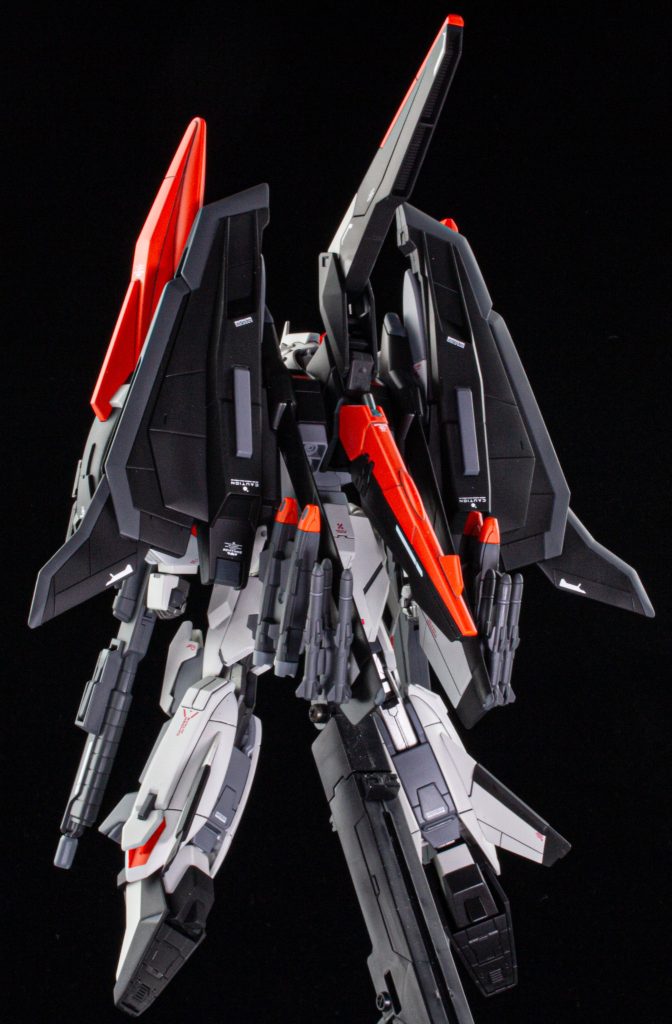 誘導弾:ウイング装備。マグネットで取り付けれるように改修しています。