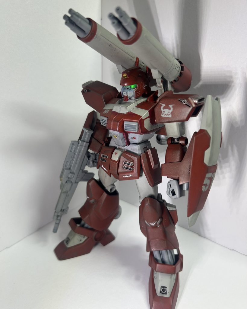 そろそろGキャノンなのにキャノン背負ってねぇじゃねぇか！？って怒られそうなんでキャノン装備です。今回のコンセプトは「強い量産機」です。設定上、Gキャノンは同時期のMSに比べかなり優秀であるようで(映画劇中は見ないフリ)。今回はそれの説得力を増すような方向性です。