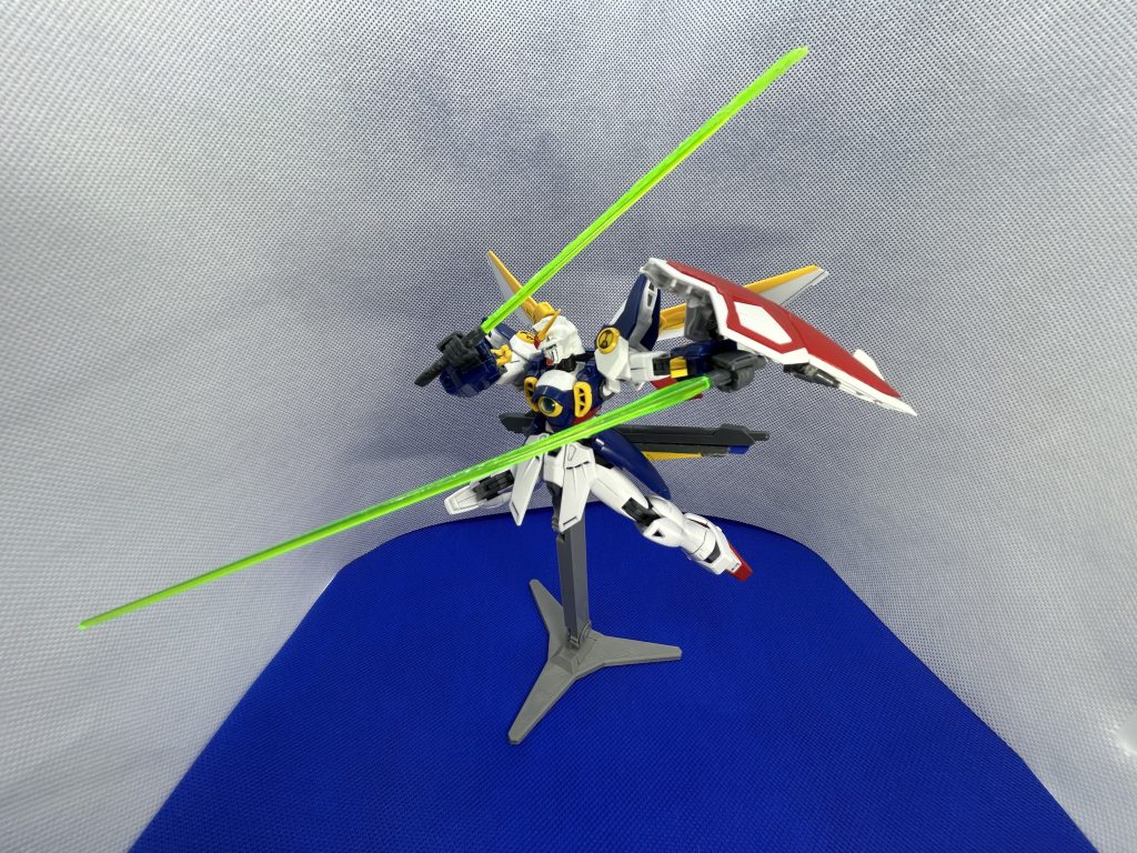 追加装備、右腕部に強化型ビームサーベルはランナーで作りました。