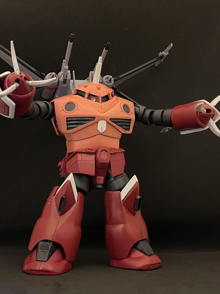 フォランテス装着。全砲発射、的なことをやったら、可動ギチギチであまりに動かなすぎてマクロスみたいなポーズに(^◇^;)