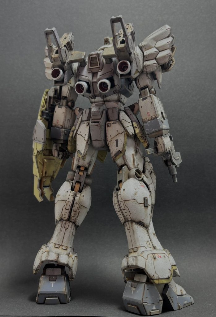 今回はリベンジの意味も込めてディテール多目にしました ウェザリングで浮かないようにちゃんと意味のある筋彫りを意識しました 昔よりは上手い(確信)