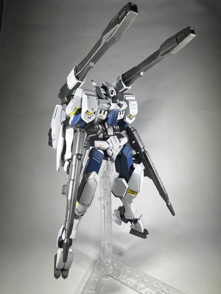 オマケでロングバレルキャノンとマシンガン装備も。こっちはこっちでカッコいいですね( ´∀｀)