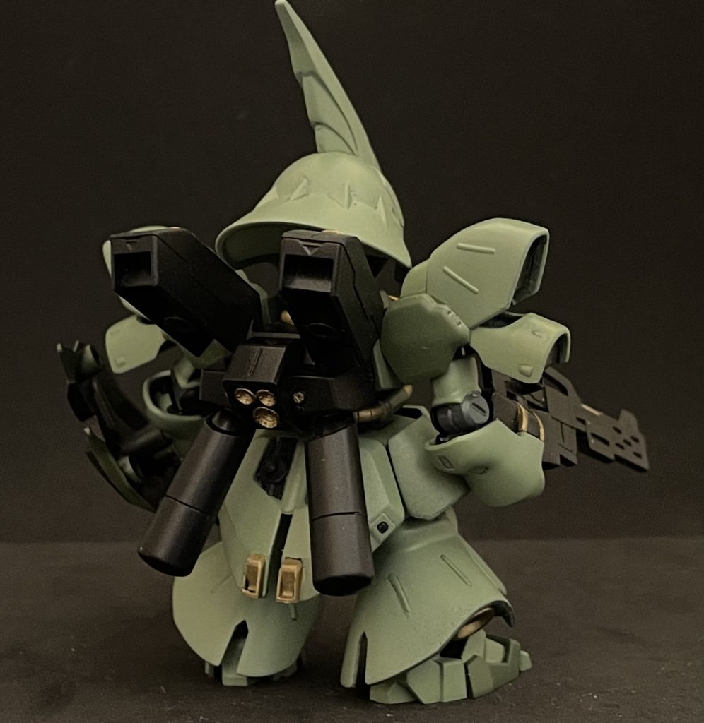 塗り分けもそれなりにしてみたバックショット。肉抜きは埋めてませんw