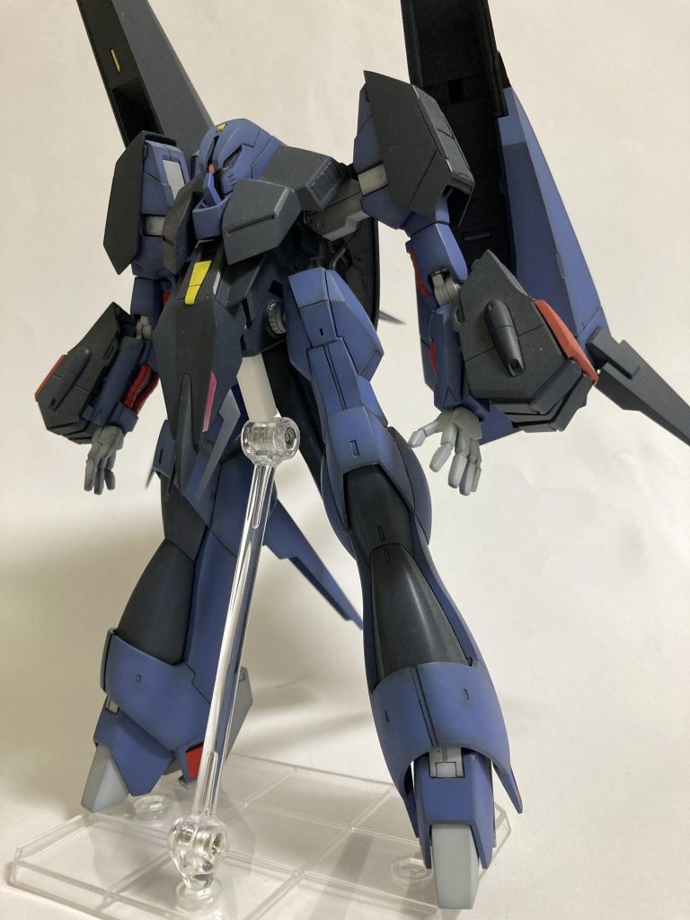 当時は1/220とか訳わからんスケールのキットを何度も何度も作りました(背中の接続軸が脆く、すぐ折れる...)よい時代になったものです