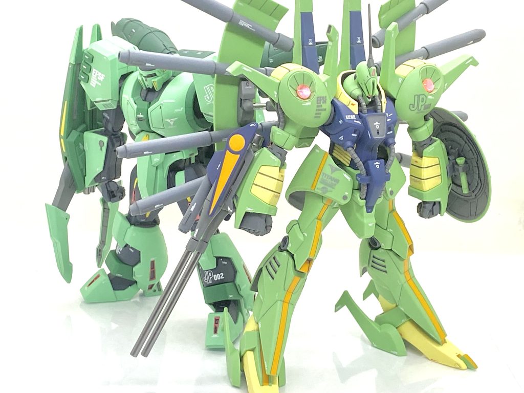 ボリノーク・サマーンと。デカールおかげで統一感はあると思います。