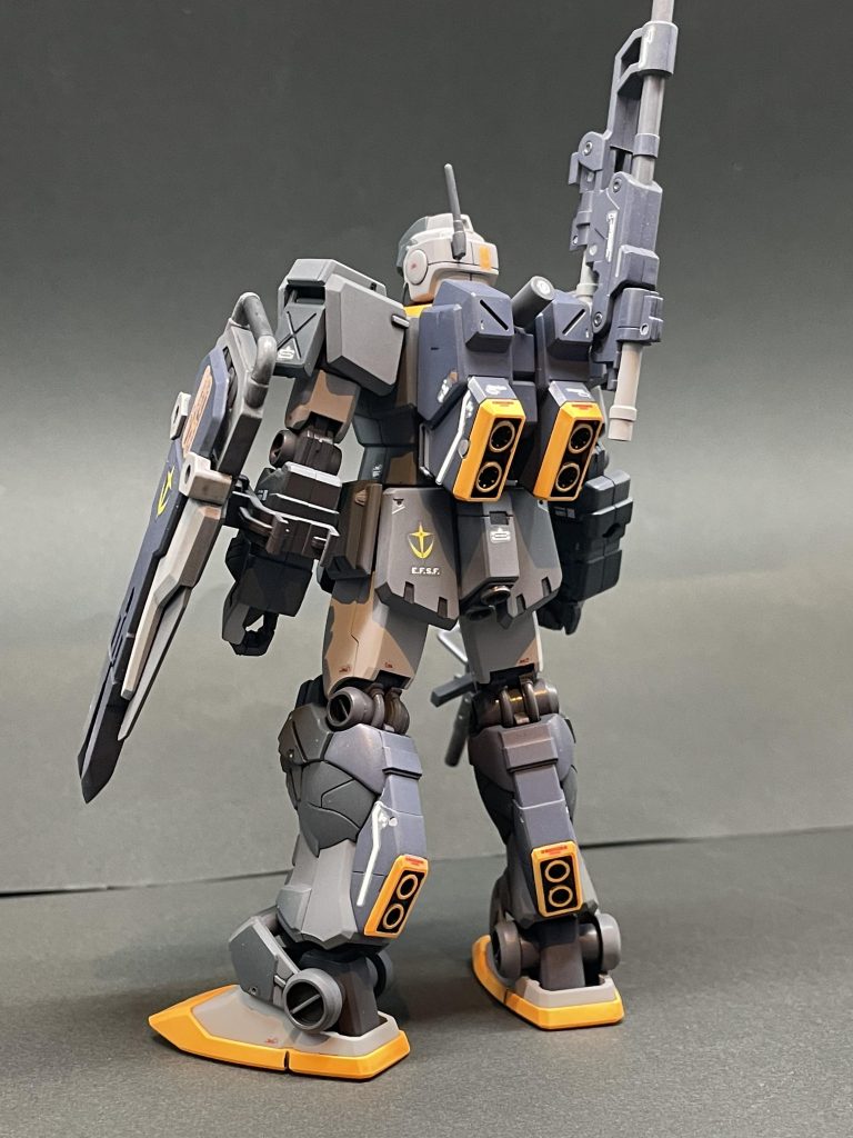 背面。アクセントとしてオレンジ色を残しましたが、メリハリが出たと思います😊