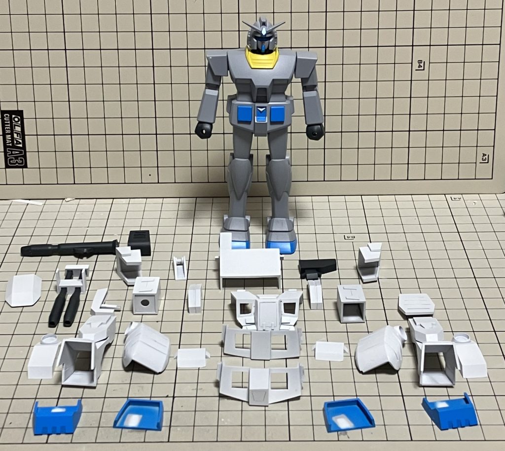アーマー取り外し状態。中の人は脅威のパチ組み。