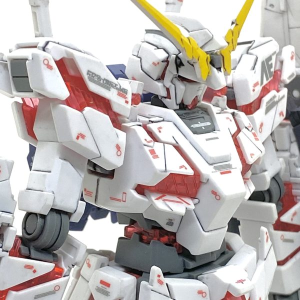 HGUC No.100 RX-0 ユニコーンガンダム（デストロイモード）