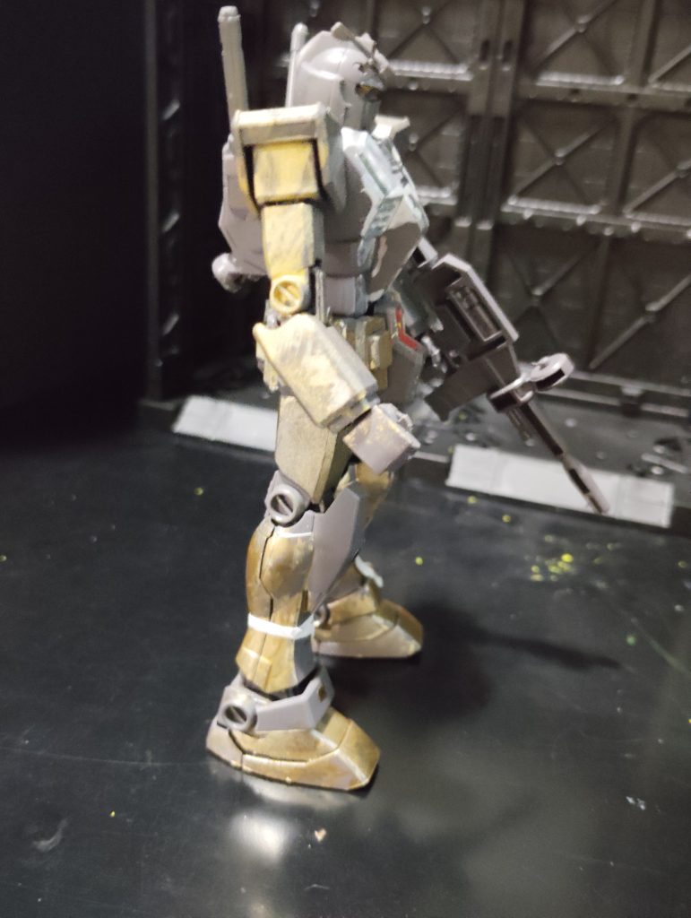 おねーちゃんからもらったガンダムつくる！と言われたときは何かと思ったけど、良く聞けばわかった。