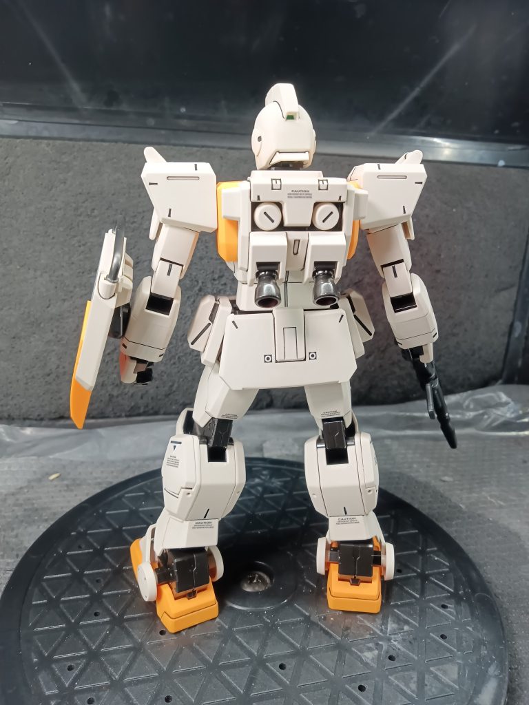 陸戦型ジム–3枚目/制作者：垂直落下式BB