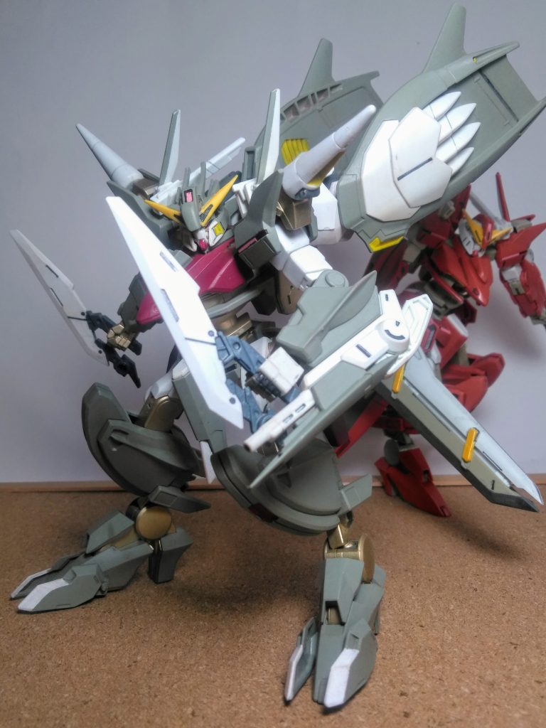 〆は勿論!『ビアレス』を目指して居るのだからメインウェポンは『鎌状ブレード』ッてェ!!スンポウでさぁ❗😁🎶🎶🎶 30MMのアノ武器なのはゴアイキョウ 😋🙏