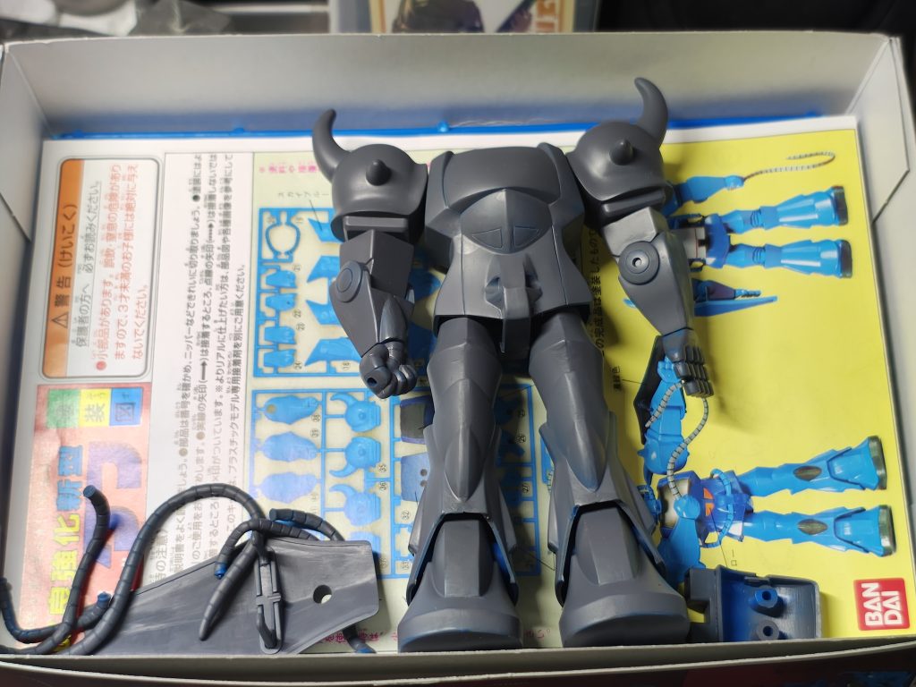 サフ。頭行方不明。