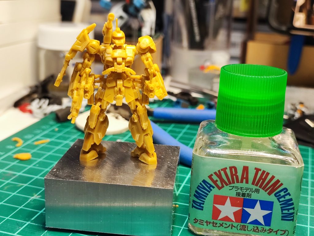 今回は改造しなかったので素組状態だけ。。。