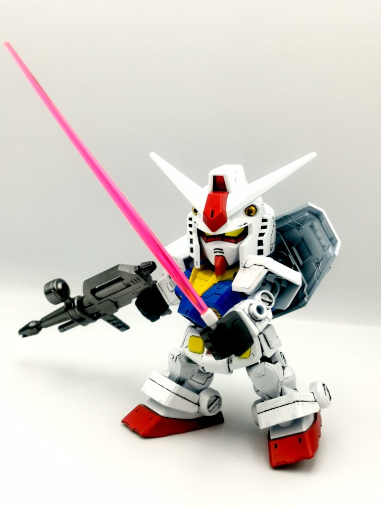 その辺に転がってたビーム刃を流用しましたが、長すぎたかも。