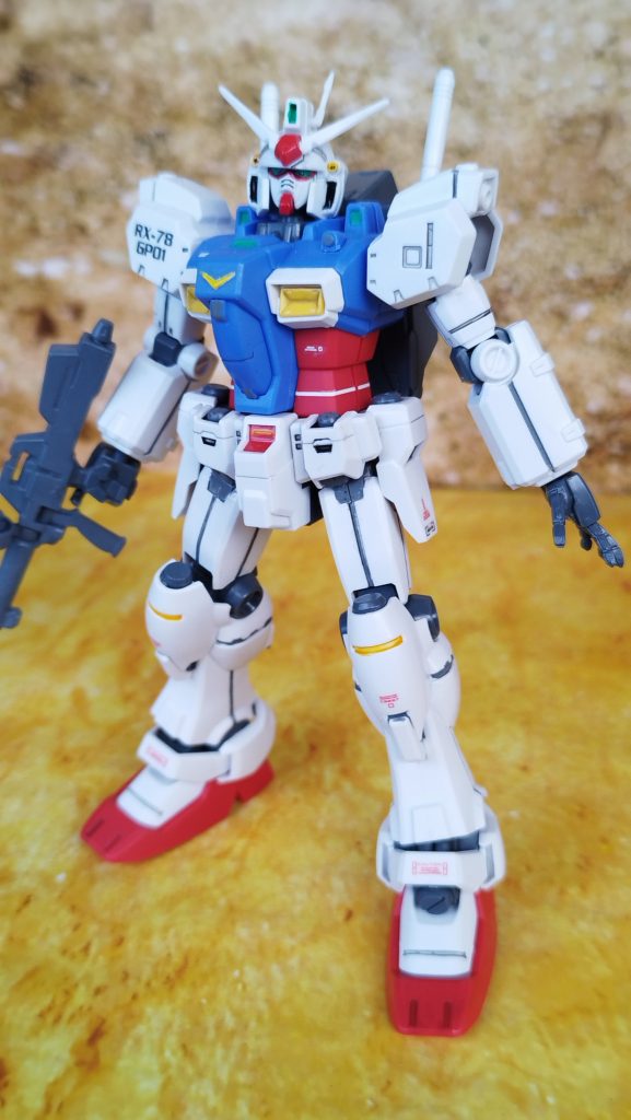 どこからか、平手持ってきました。なんの手かはわかりません。ビルドハンズたくさん持ってるのに何処にあるか分からず……