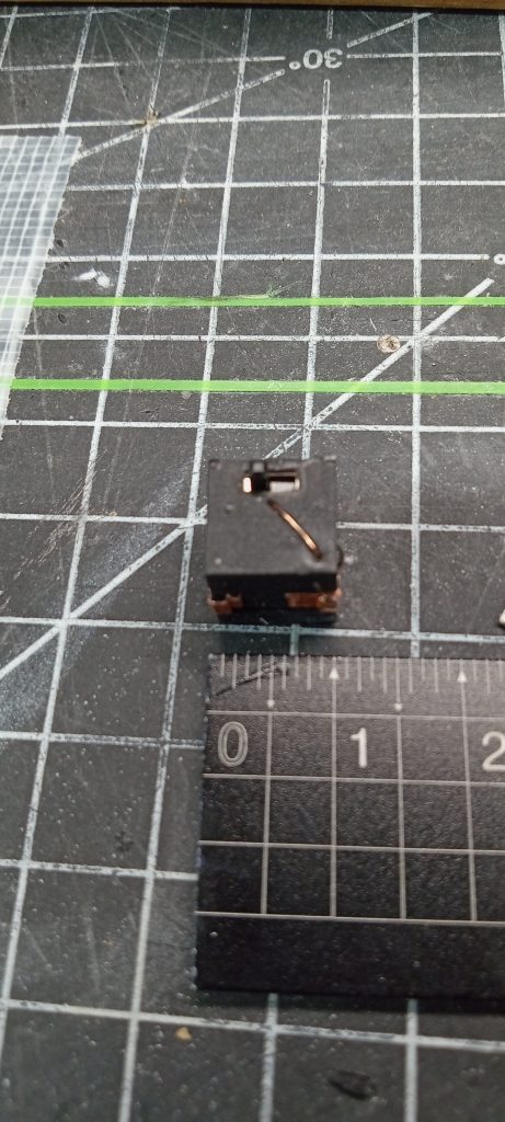 メインの電池ユニットです