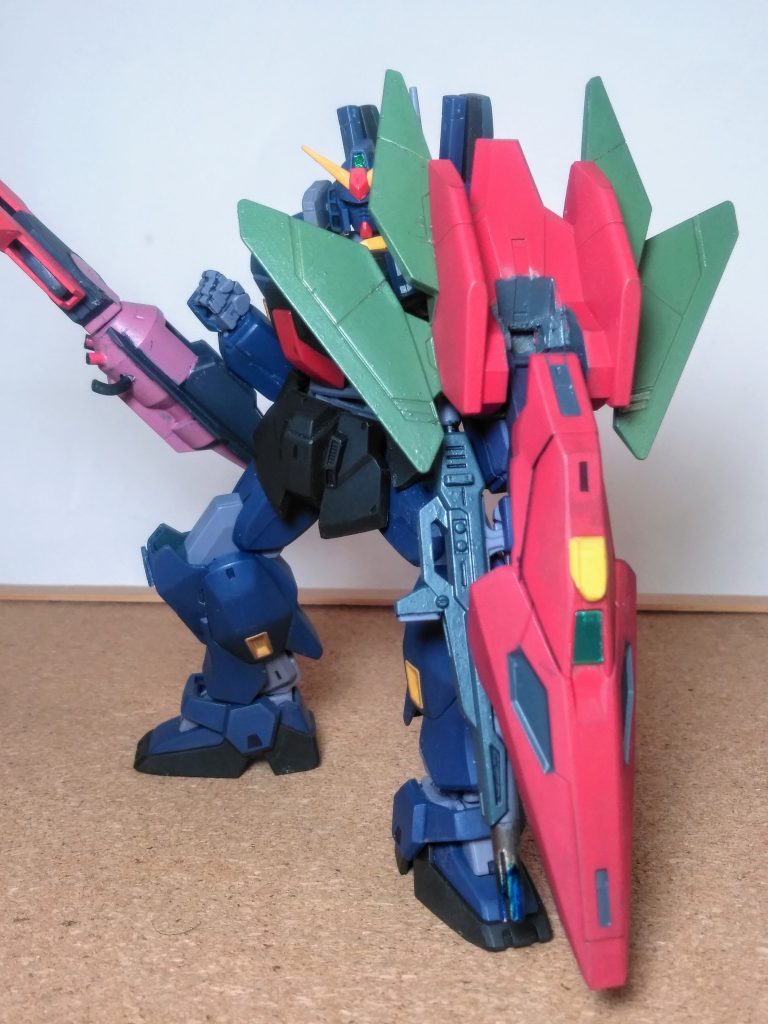 サァ!お立ちアイ‼️『Mk-Ⅱ』だとオーバーサイズ感に溢れて仕舞いますが『コア ガンダム Ⅱ』のアレなので『シールド ブースター』って事ですよね 🤔💭 と!なると!!使用方は⬇️ページ