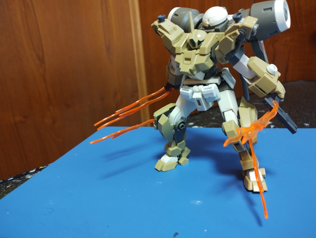 デミバーディングを見るたびに感じる重モビルスーツ感を活かそうと考えて作ってみました。