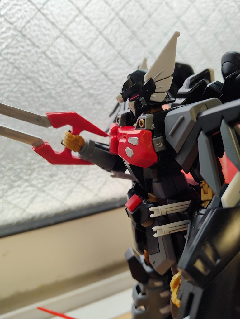 所々墨入れ、ペンで色入れました。