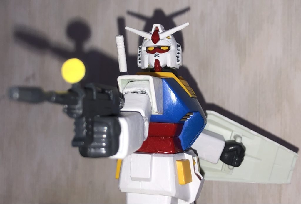 オープニングでビームライフルを構える構図。今回はこれを再現するために頑張りました!!