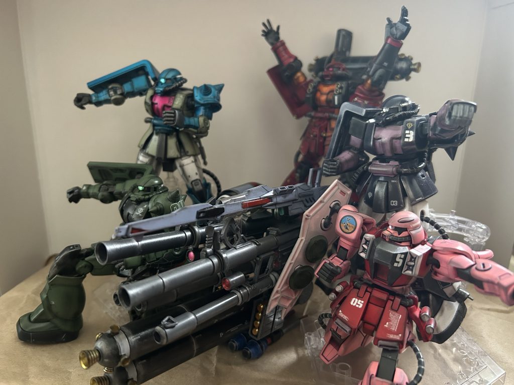 必殺技「コマンドガジェット！サイコウェポンバズーカー！」「ジーク・ジオン！！！」