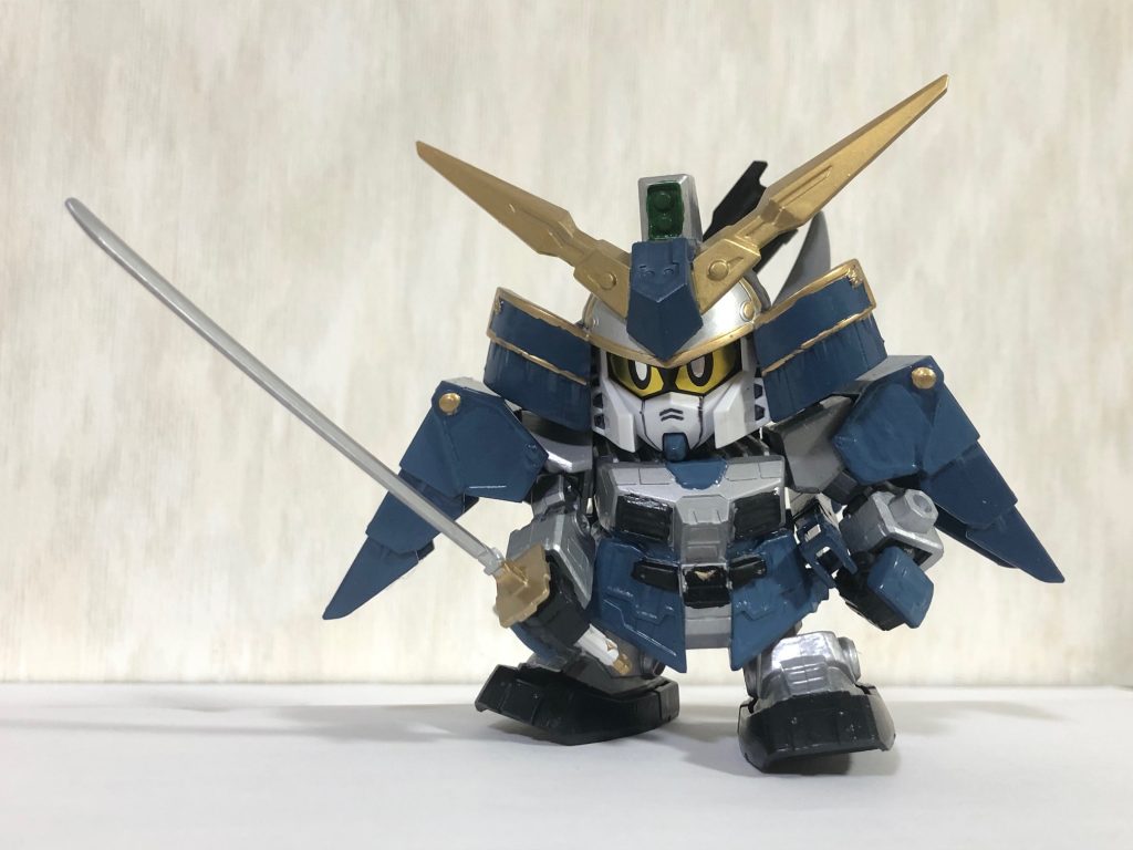 抜刀。愛刀は流星刀「真世蘭（マゼラン）」といい、あらゆるものを一刀両断する斬鉄剣である。