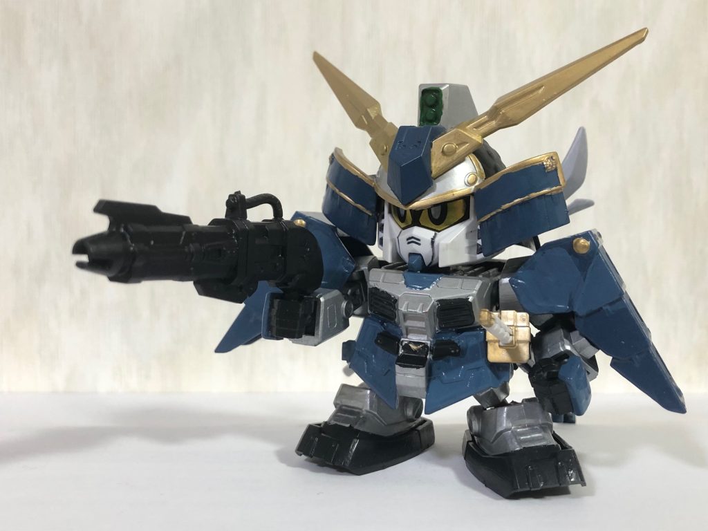 愛銃ネオタネガシマこと「丁按矛（ティアンム）」。持たせやすいようにグリップをEXスタンダードのガンダムのビームライフルから流用。