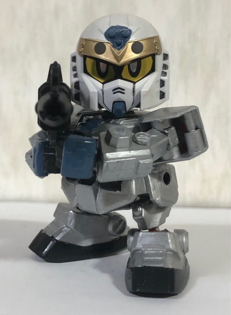 小説版ガンダム第2巻の表紙っぽいポーズ。