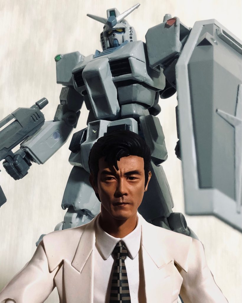 「一気にいきましょうよ、一気に!!」「一気呵成」をモットーとするユージにとって、ジェネレーター用のレーザー加速器も新型のものに交換され、2号機であるガンダムの2倍の運動性能を得る事ができたG-3はまさにピッタリの機体であった。