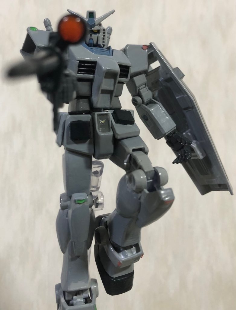 ビームライフルのスコープはHアイズを使用。