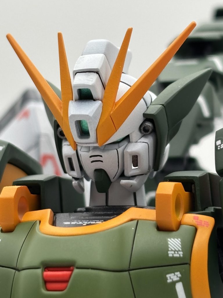 アルトロンガンダム　EW–5枚目/制作者：ゆうき