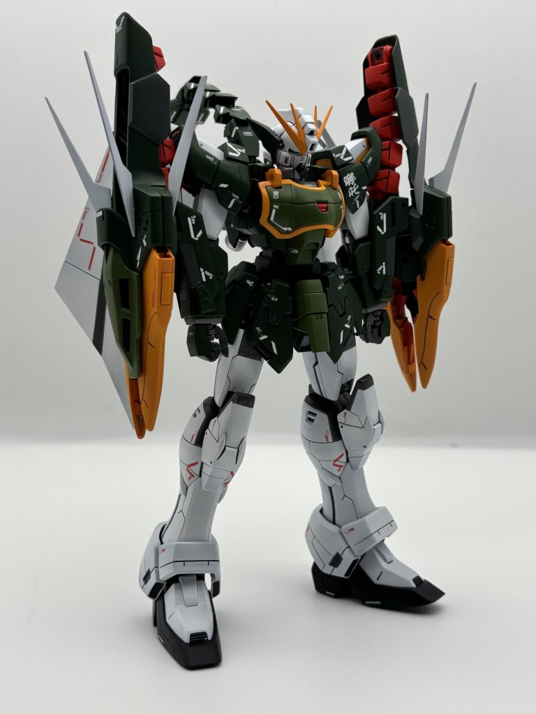 アルトロンガンダム　EW–3枚目/制作者：ゆうき