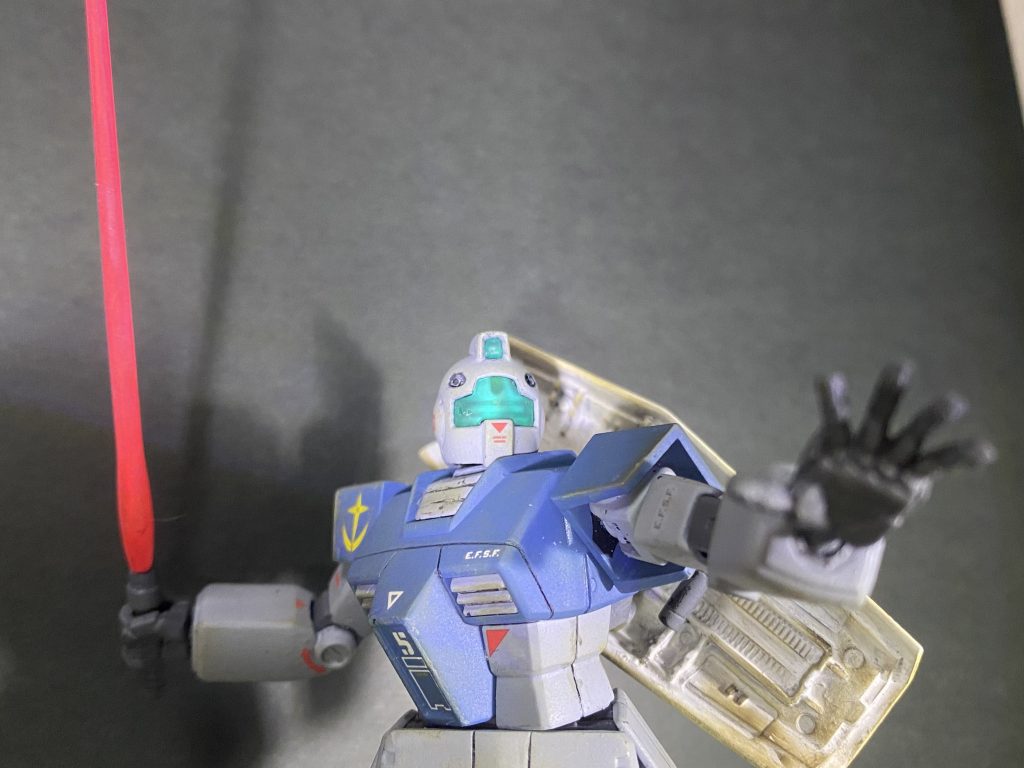 アオリ視点HGUCジムは平手パーツが付くのが嬉しいです。