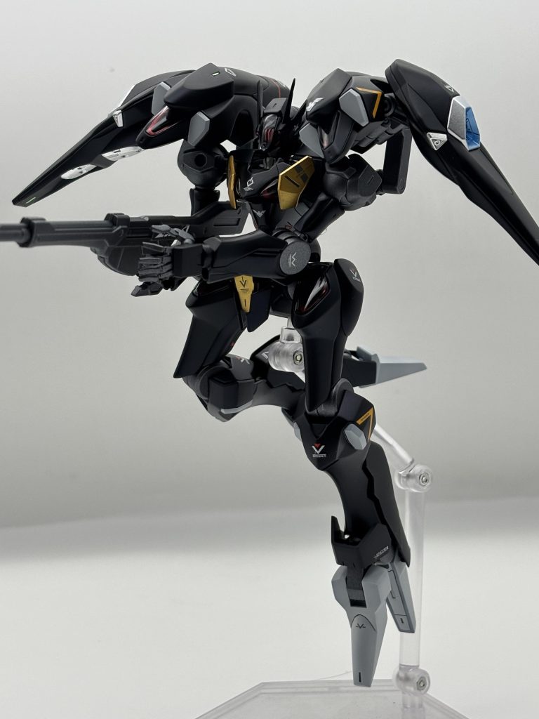 ガンダムファラクト–3枚目/制作者：ゆうき