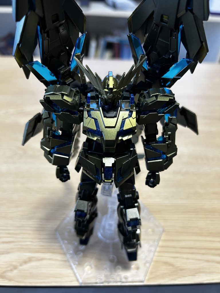 ゴールドなのか？–3枚目/制作者：健太郎