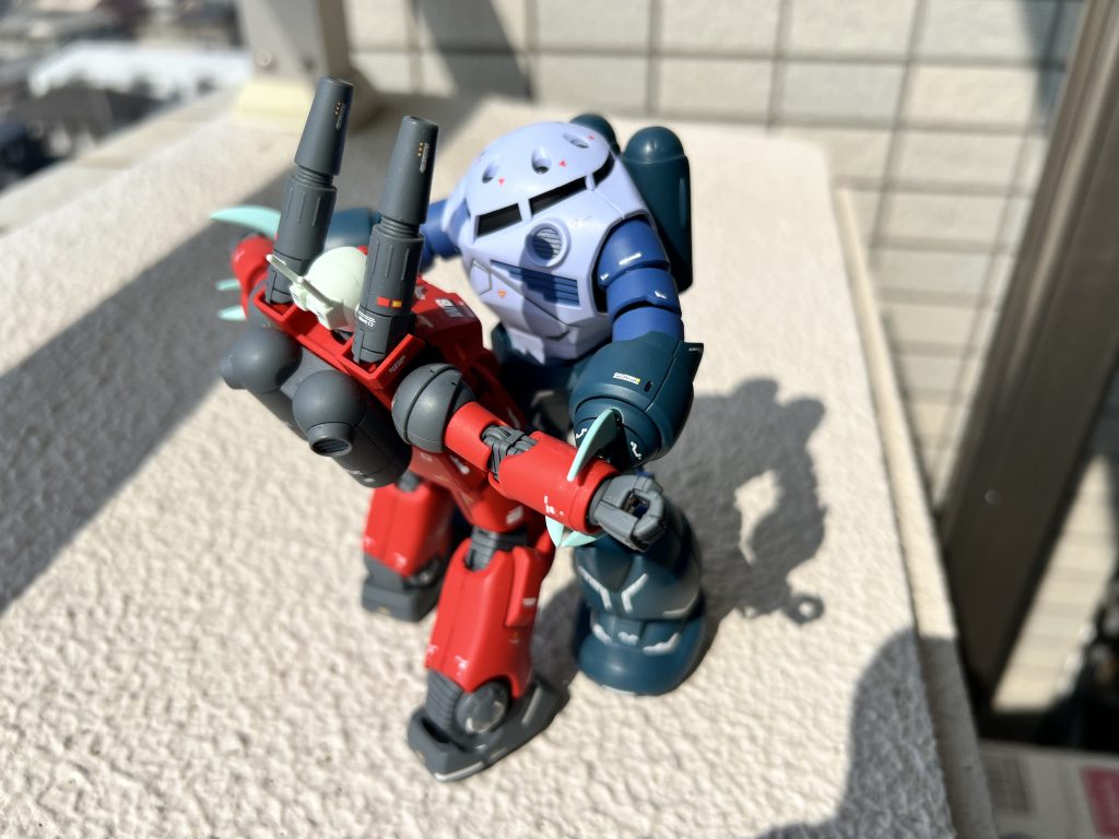 ガンキャノンとの共演はやはりこのポーズですね( ^ω^ )