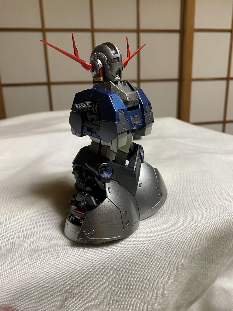 福岡ガンダムベース限定メタリックジオング–5枚目/制作者：@kudaka9280