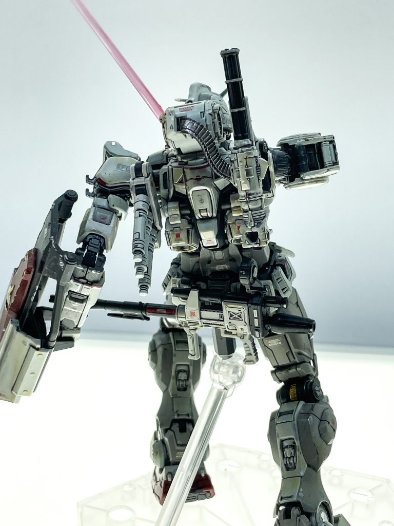 HG 1/144 ガンダムEX 復讐のレクイエム スプレー塗装・ウェザリング–4枚目/制作者：冴島