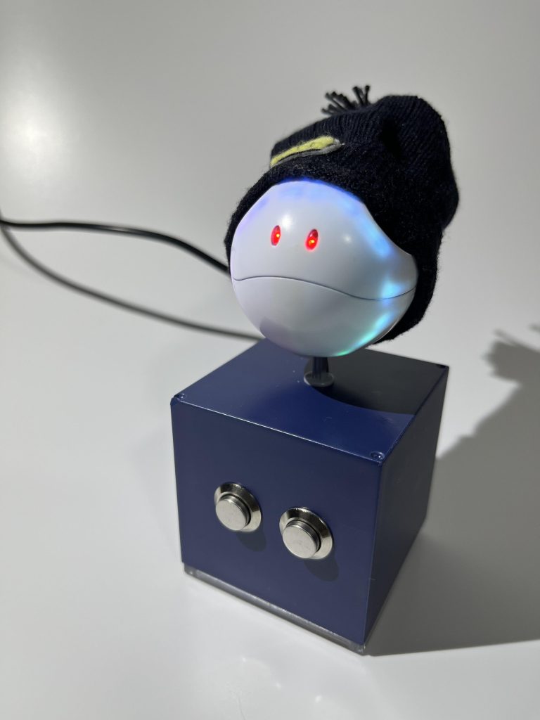 [Plazma][ミッドナイト•リフレクション][もうどうなってもいいや][コロニーの彼女]4曲流れます。