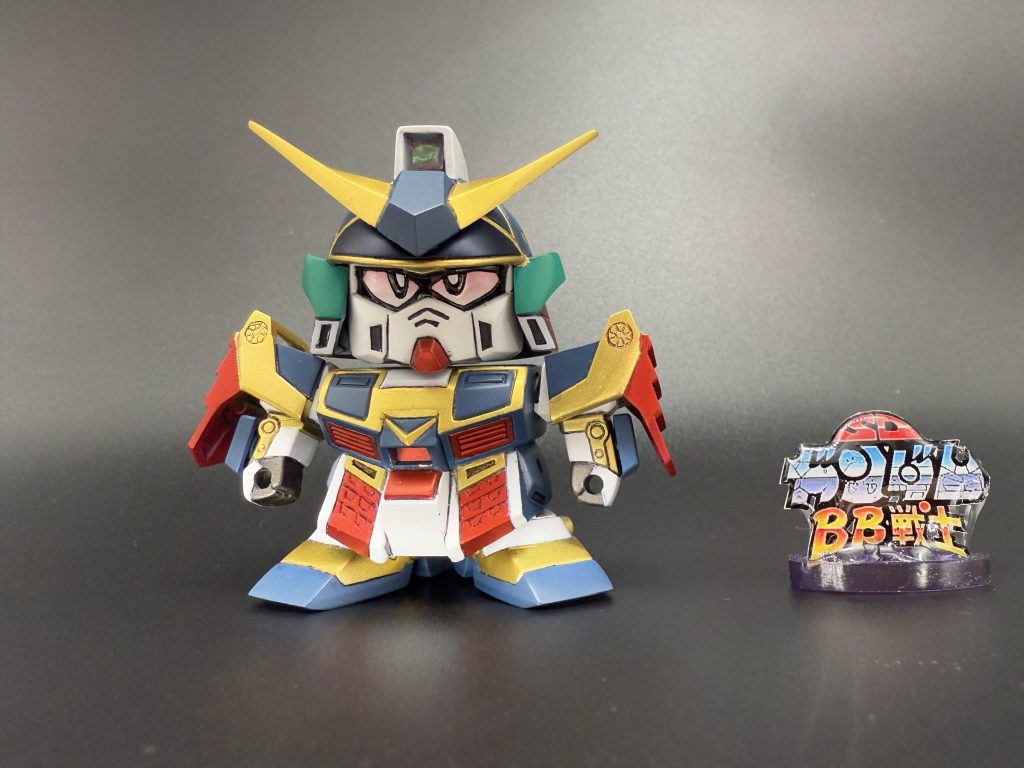 武者荒烈駆主。兜が新荒烈駆主カラーなので、どうしても違和感がありますね。