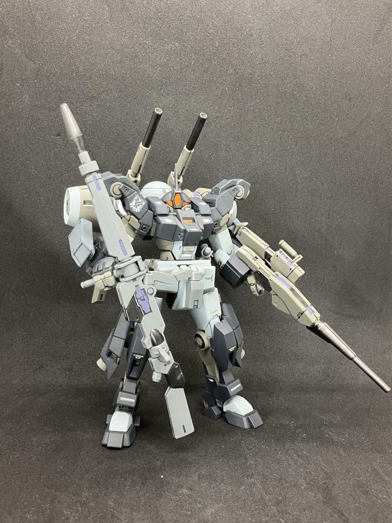 デミトレーナー拡張セットのロングライフルももちろん装備できます。