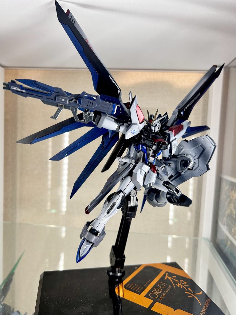 安定の種撃ちビームライフルもブルーグレーをメインカラーにしてみました。