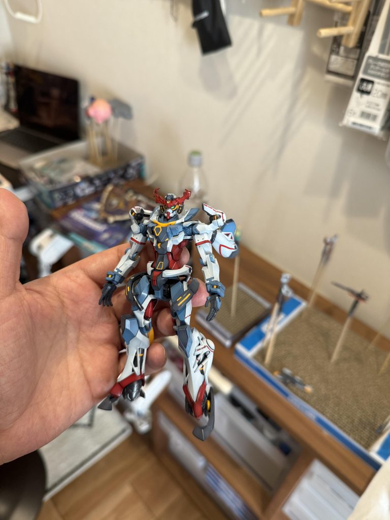 完成直後。HGなのにRGを超えるくらいのカロリー。。