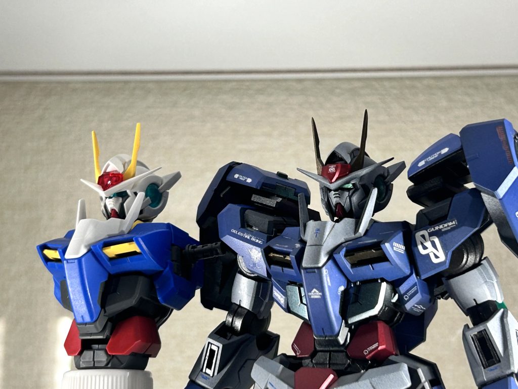 塗装前と後の比較です。目がだいぶハッキリした印象ですね。追加までご覧いただきありがとうございました!