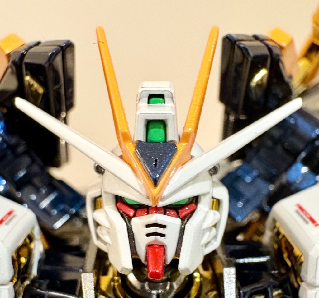 イケメン。今回唯一スミ入れをしたのは赤の隈取の部分のみ。