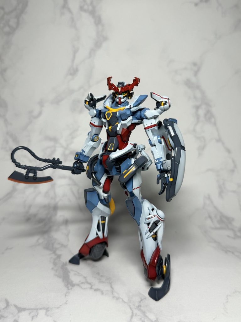 素組で十分な程の完成度ですが、設定画は更に細かな配色があって出来るだけ取り入れてみました。