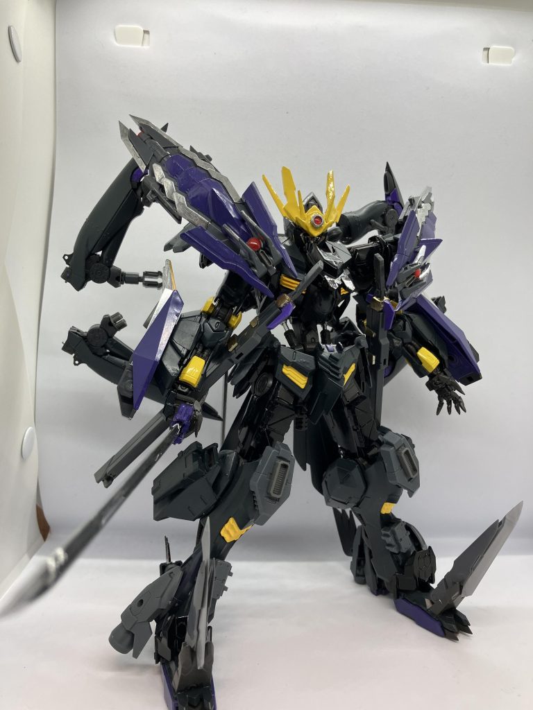 足りぬ・・・・・・まだ斬り足りぬ・・・・