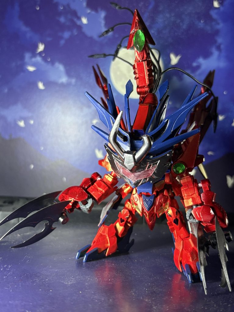 更に“狂鬼形態”と呼ばれる異形の形態なることで、間合いの変化、攻撃力が上昇し、より手の付けられない暴虐となる